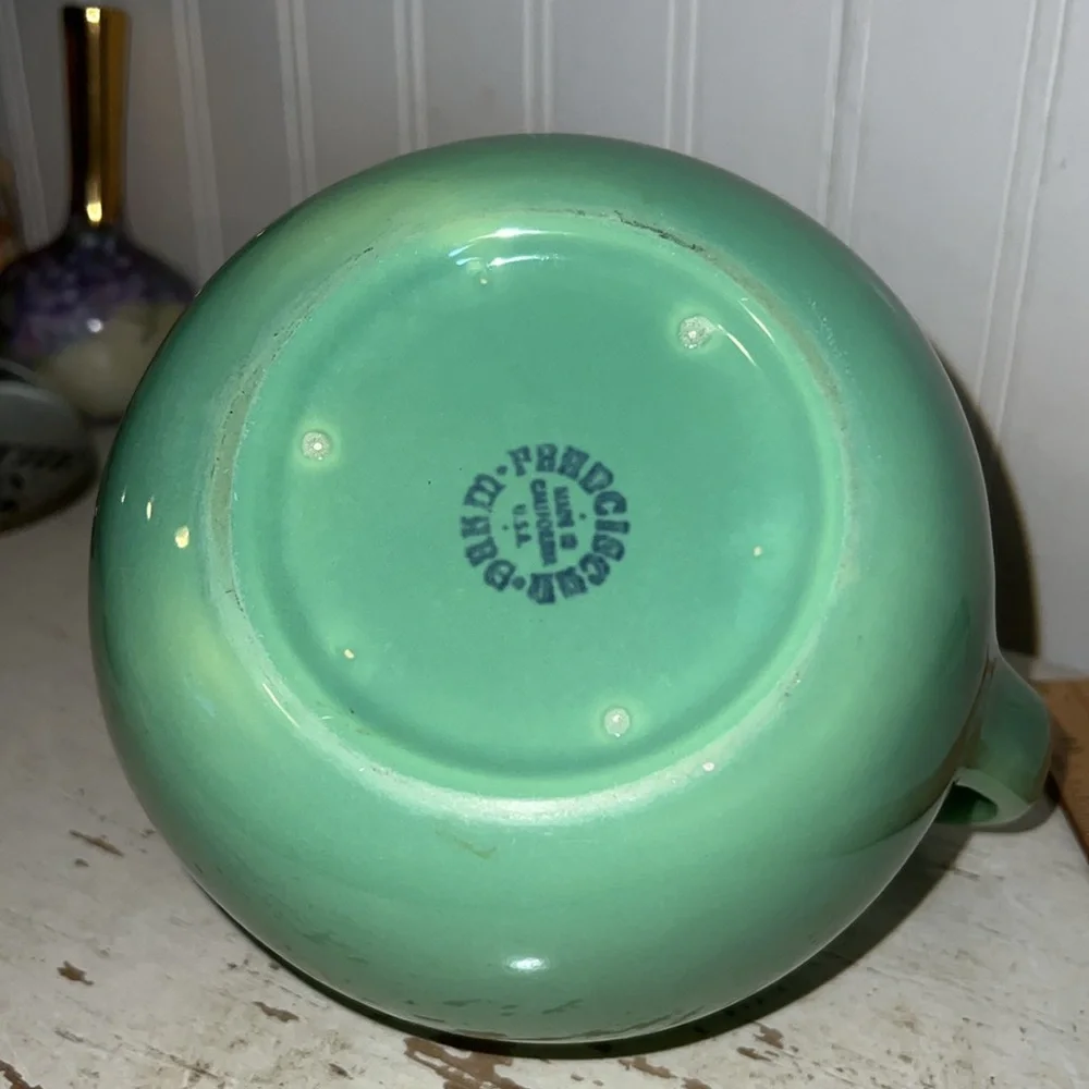 Vintage 1940’s Franciscan Gladding McBean El Patio green ball pitcher